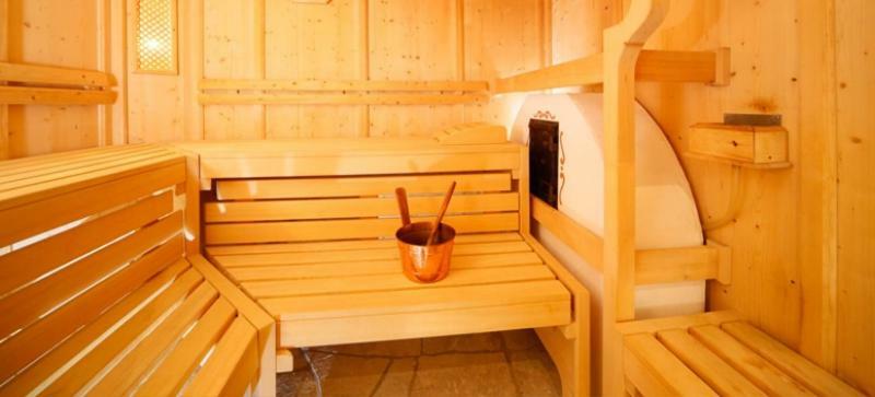Turmchalet Braies  Buitenkant foto